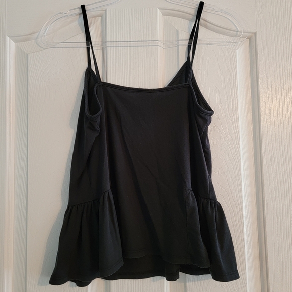 Mossimo black strappy tank - Picture 2 of 3